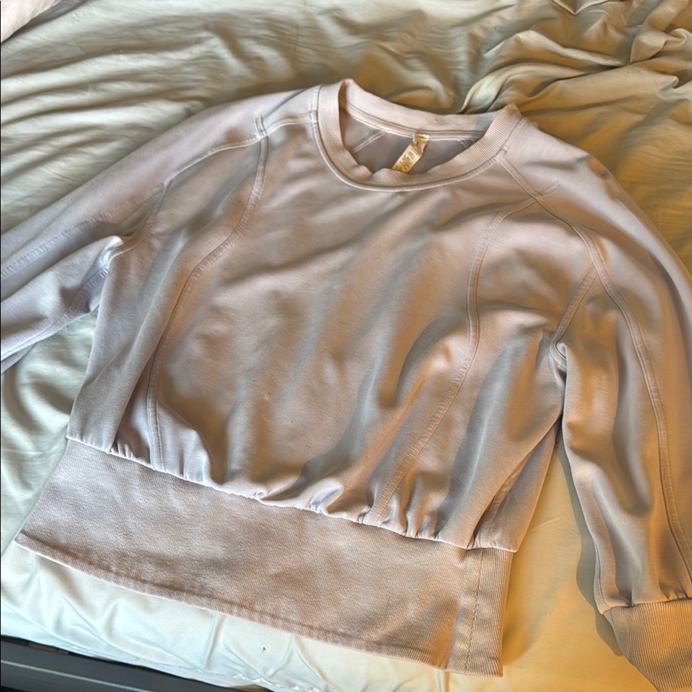 Lululemon Lilac Long Sleeve Top - 8